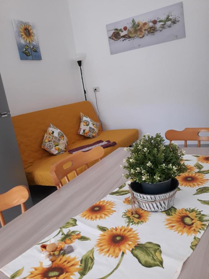 Holiday House Marlin Giardini Naxos Exteriör bild