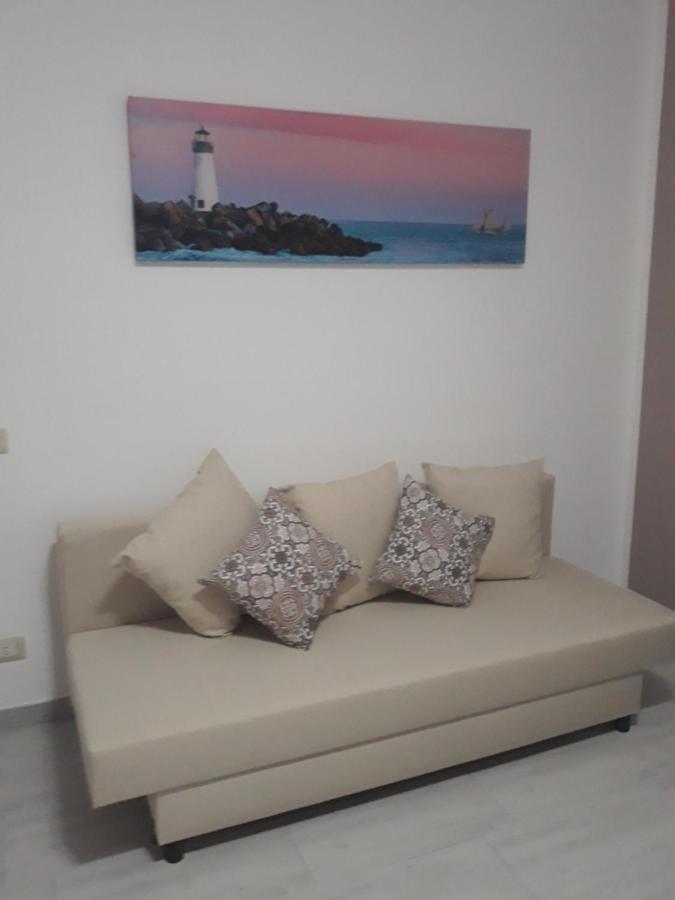 Holiday House Marlin Giardini Naxos Exteriör bild
